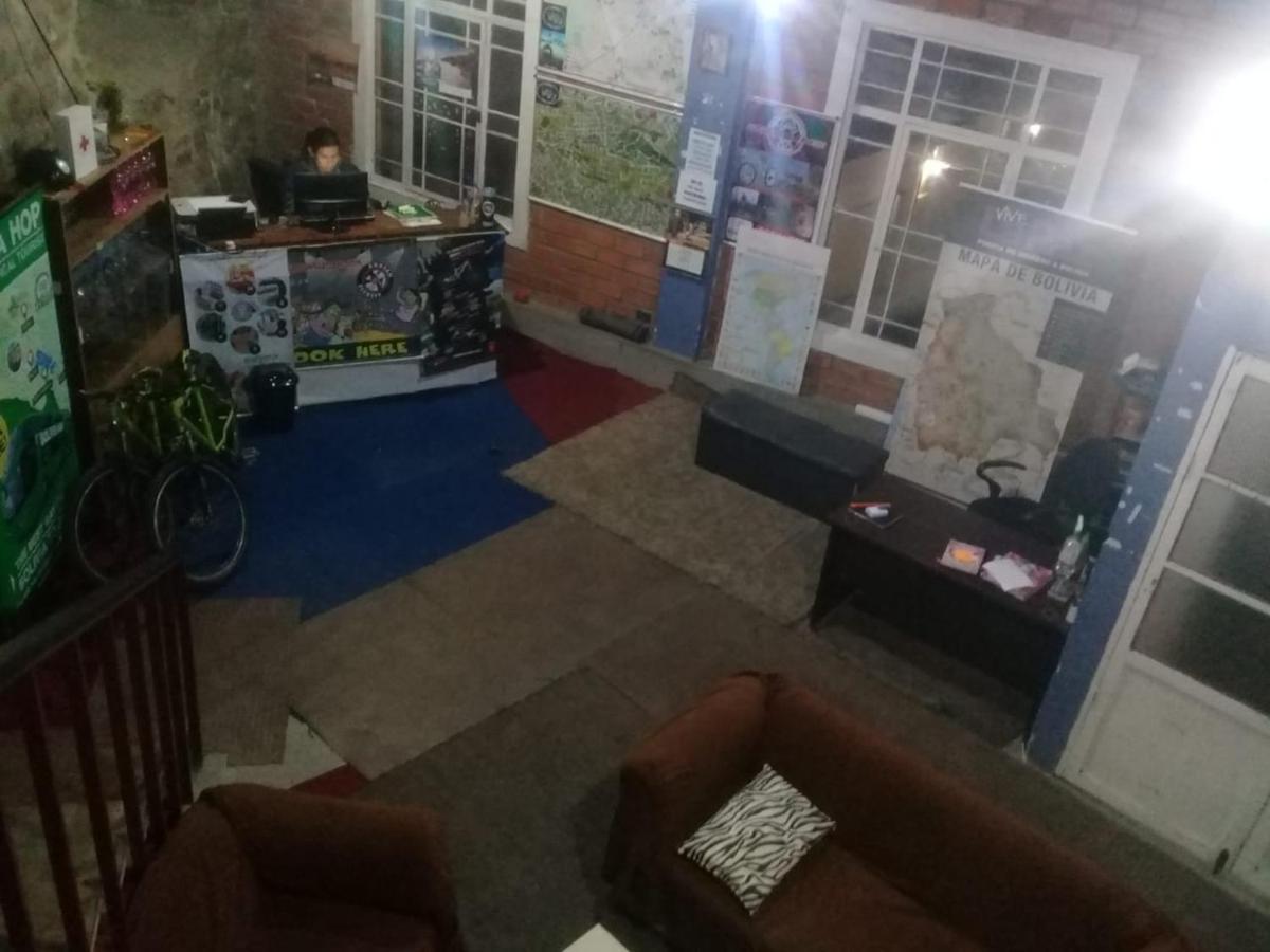Wooden Wasi Hostel 라파스 외부 사진