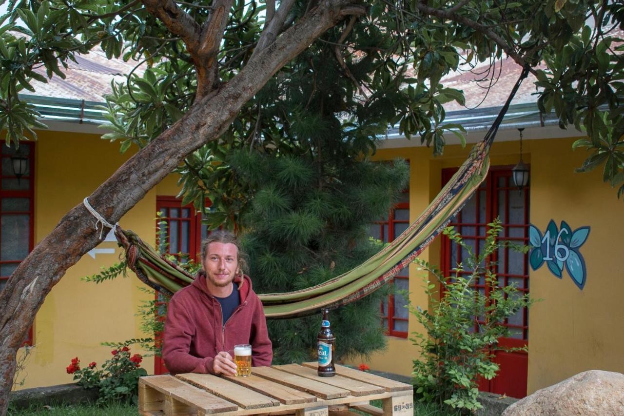 Wooden Wasi Hostel 라파스 외부 사진